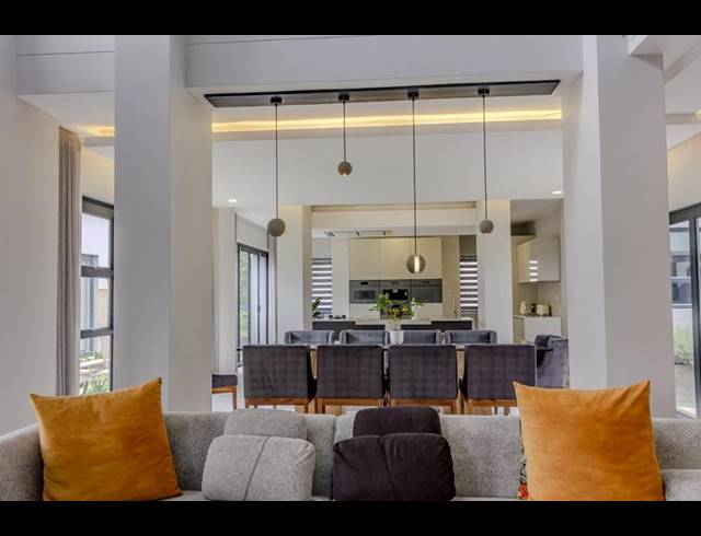 4 BEDROOM HOUSE FOR SALE IN COPPERLEAF ESTATE